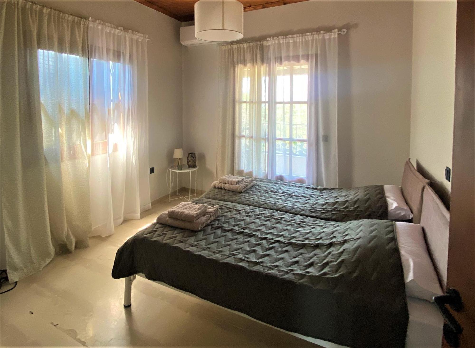 Alexandra'S Boutique House Kato Garouna Exterior foto