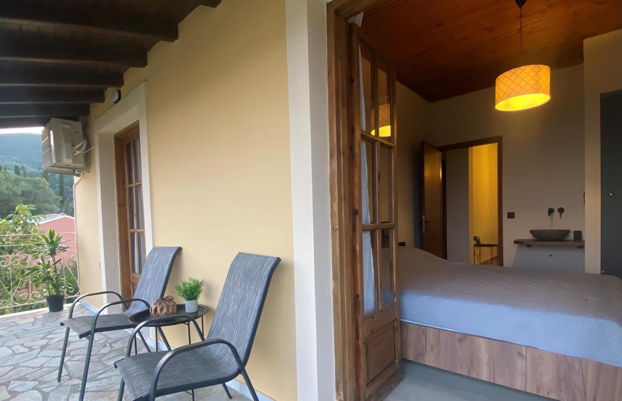 Alexandra'S Boutique House Kato Garouna Exterior foto
